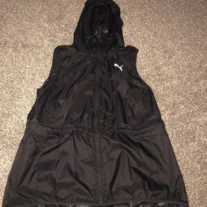 Women’s lightweight PUMA athletic vest size Large